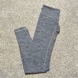 Lululemon Wunder Under Legging - Size 4 - Excellent Condition - Gray Black
